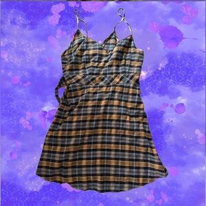 Hot Topic - Plaid dress